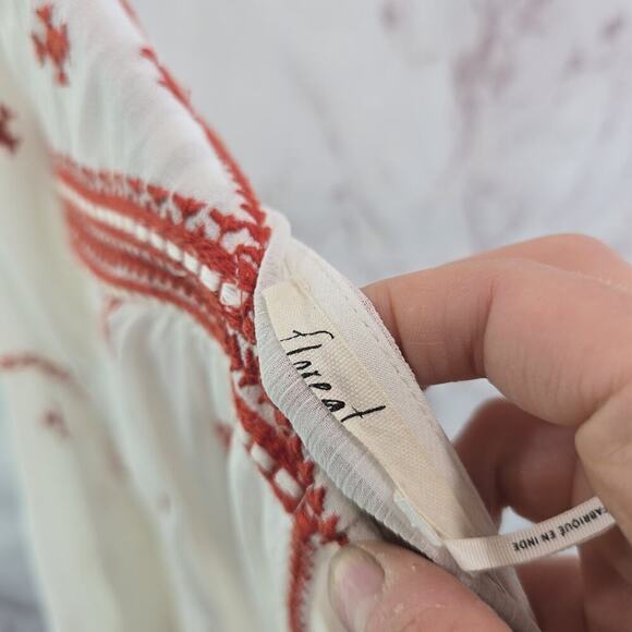 Anthropologie Shirt Womens Small 4 White Red Peasant Embroidered Adena Flared - Picture 3 of 12